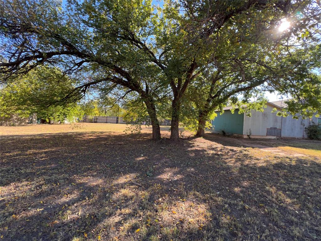 Black & Will 1 - Residential