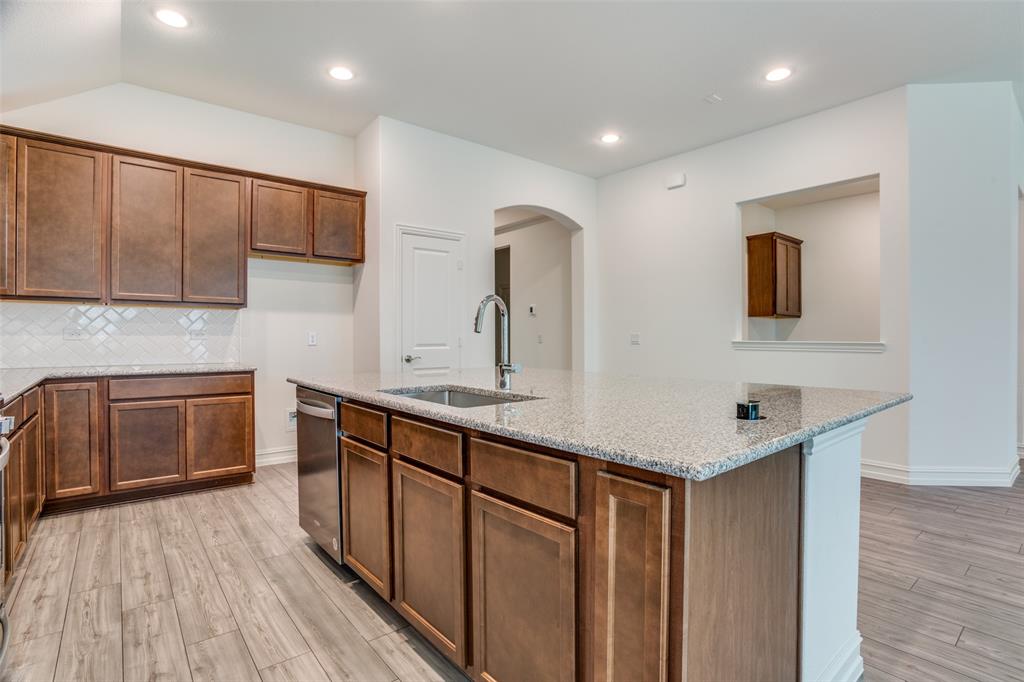 : Erwin Farms Phase 4 - Residential Lease