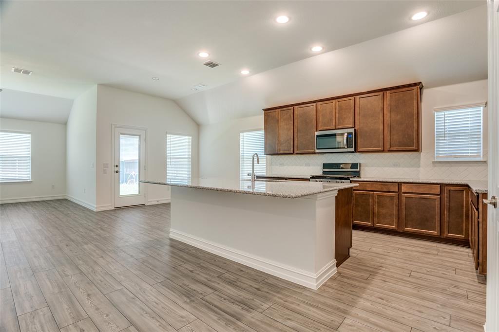 : Erwin Farms Phase 4 - Residential Lease