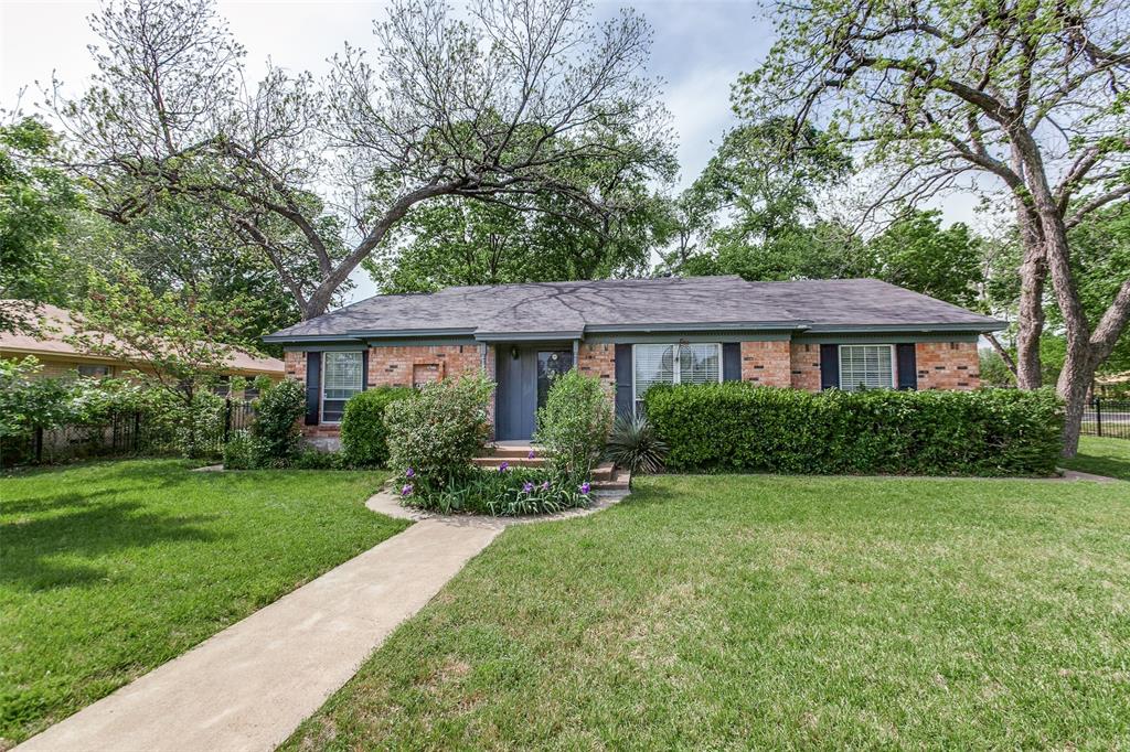 9551 E Lake Highlands Drive