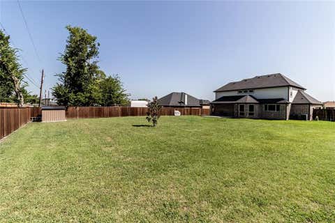 Tiny photo for 406 Timberside, Terrell, TX 75161 (MLS # 21341380)