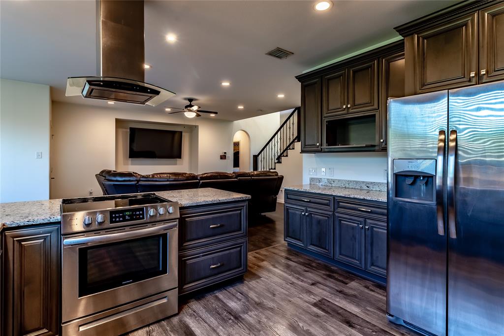 406 Timberside
