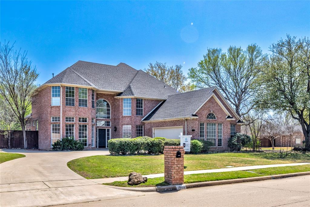 1600 Oak Ridge Drive