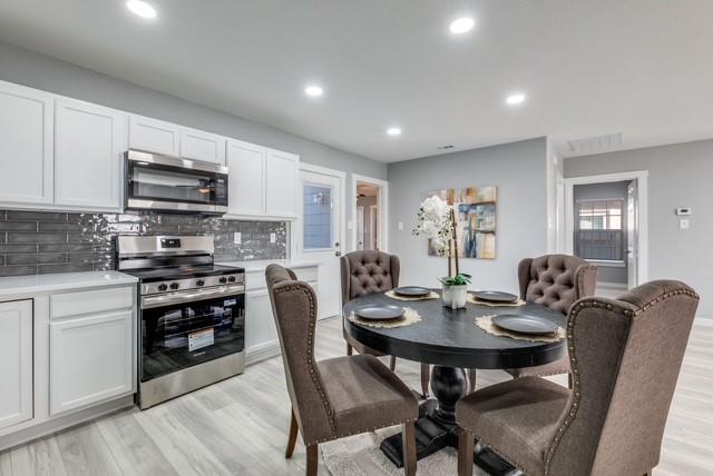 Urbandale Add 1st Instl - Residential