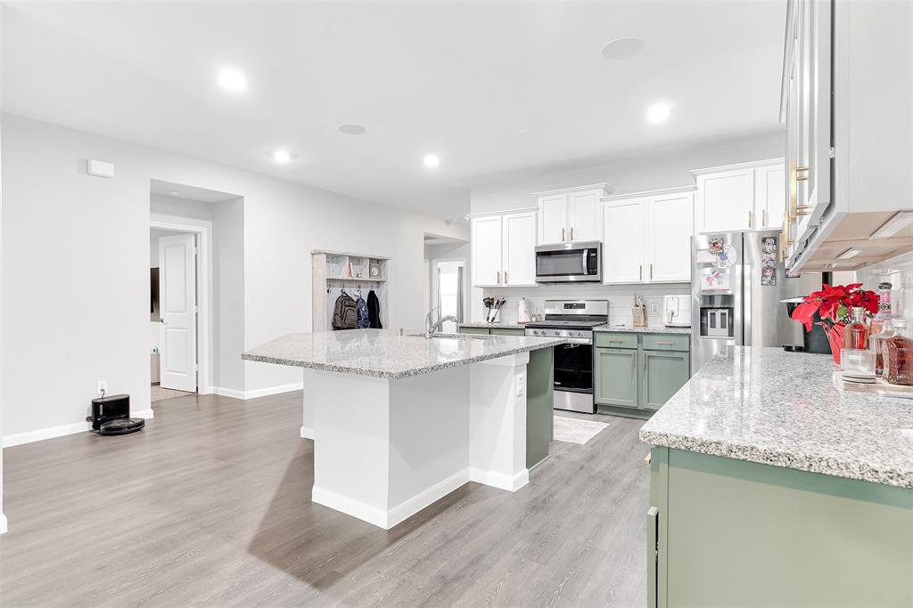 707 Range Drive