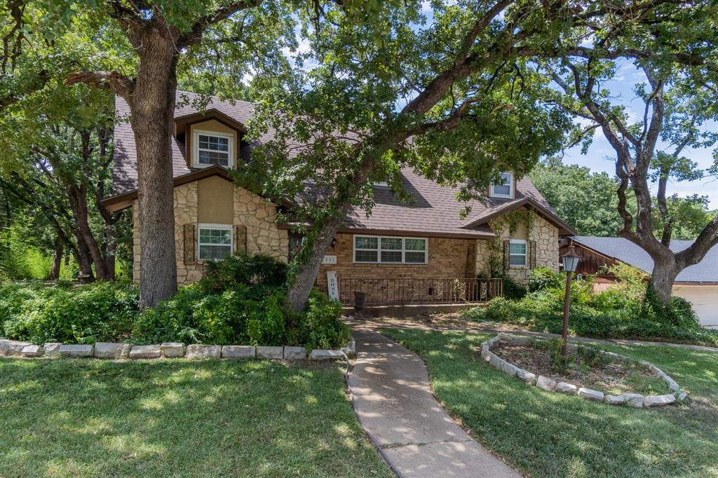 2801 Oak Cliff Lane