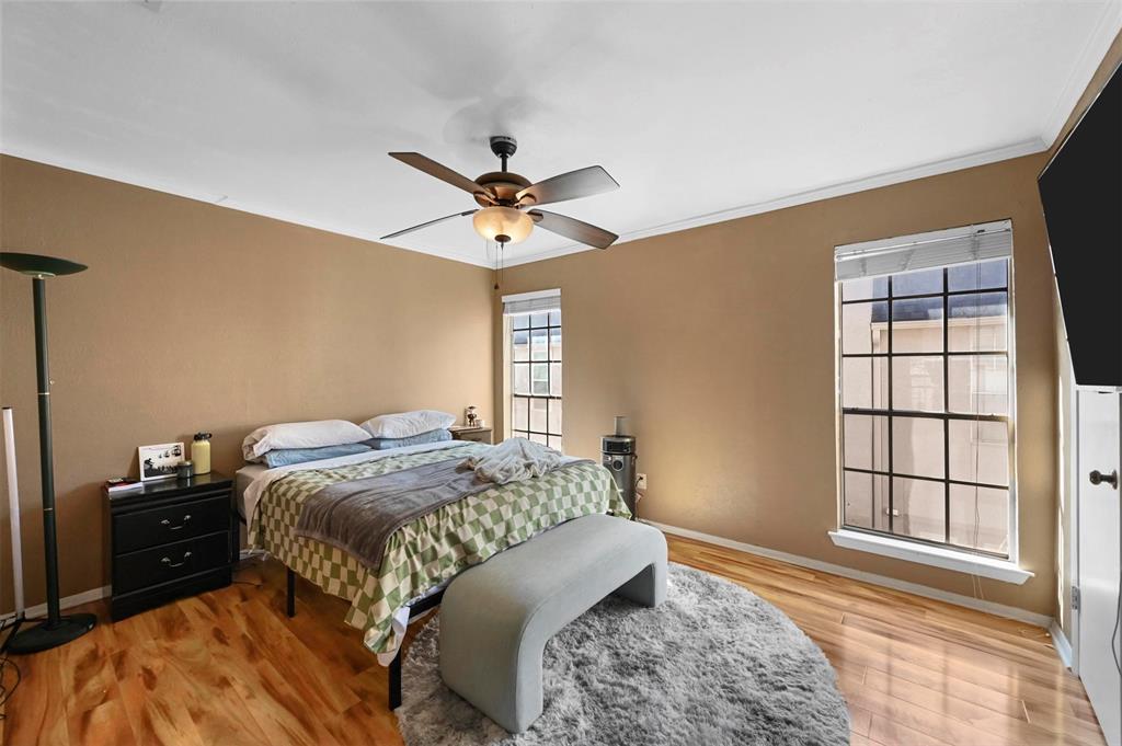 2727 Shelby Condominium - Residential