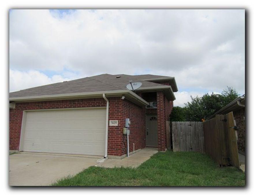 Well maintained 2 Story Town-home with Master down and 2 bedrooms up.  Excellent location near 377, near shopping, schools and restaurants. Refrigerator and microwave included.