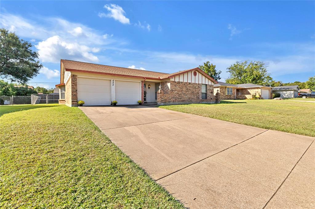 2317 Parkside Drive