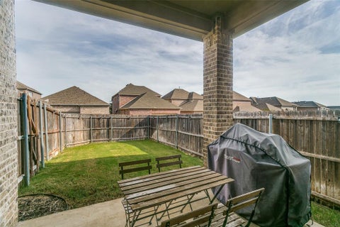 Tiny photo for 3639 Chesterfield Street, Irving, TX 75038 (MLS # 21394036)