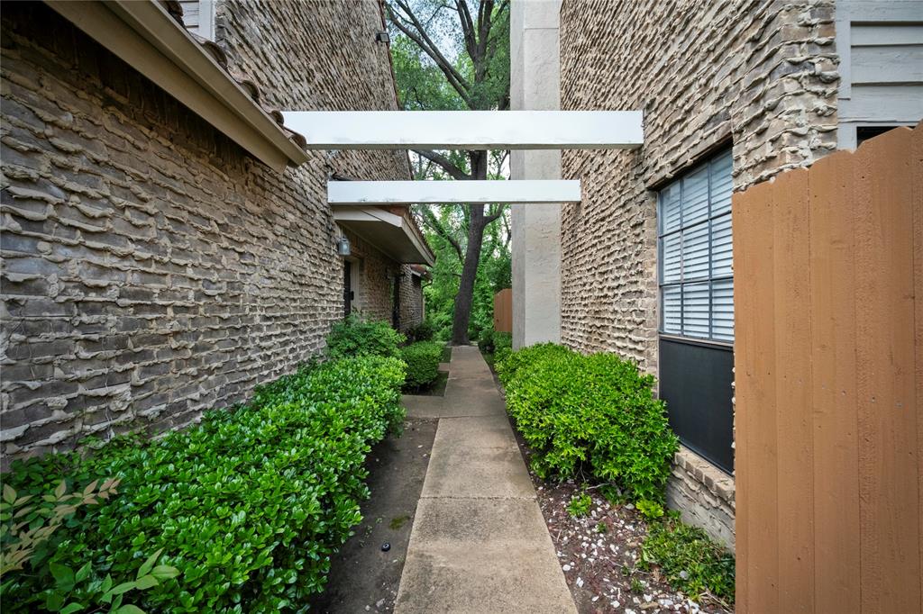 Waterfall Crossing Condo - Residential