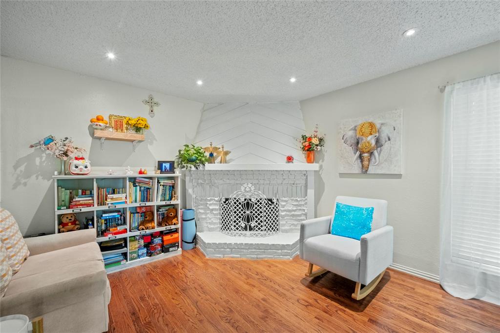 Waterfall Crossing Condo - Residential