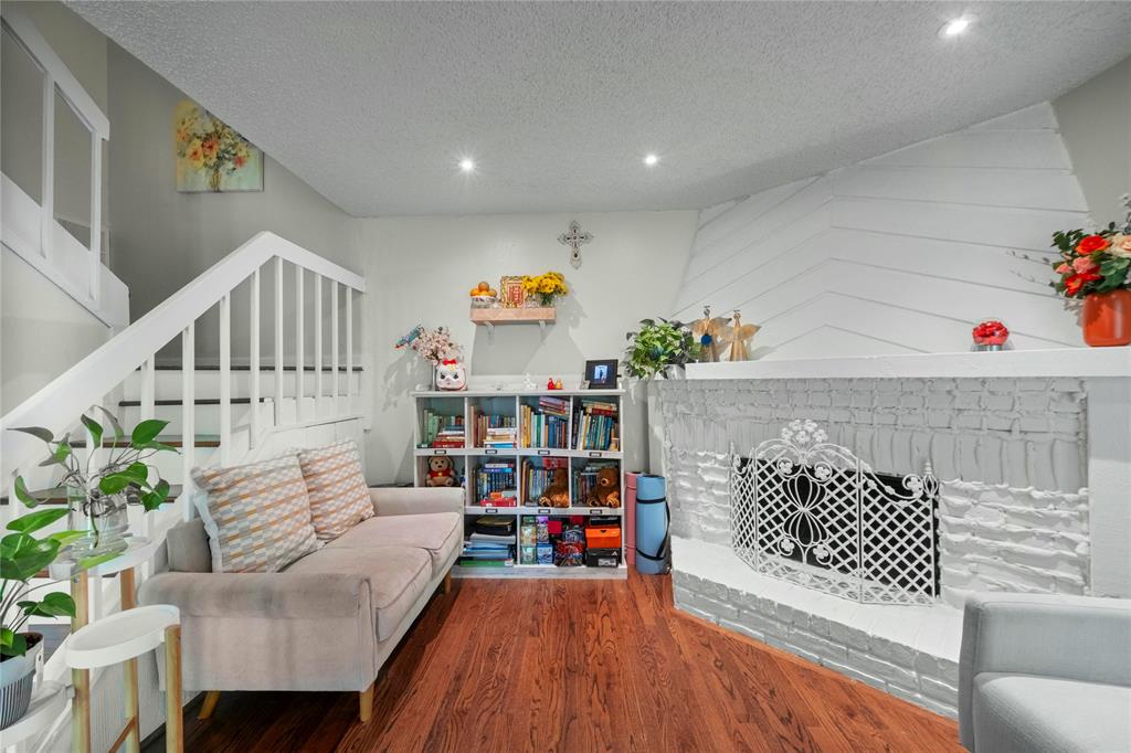 Waterfall Crossing Condo - Residential