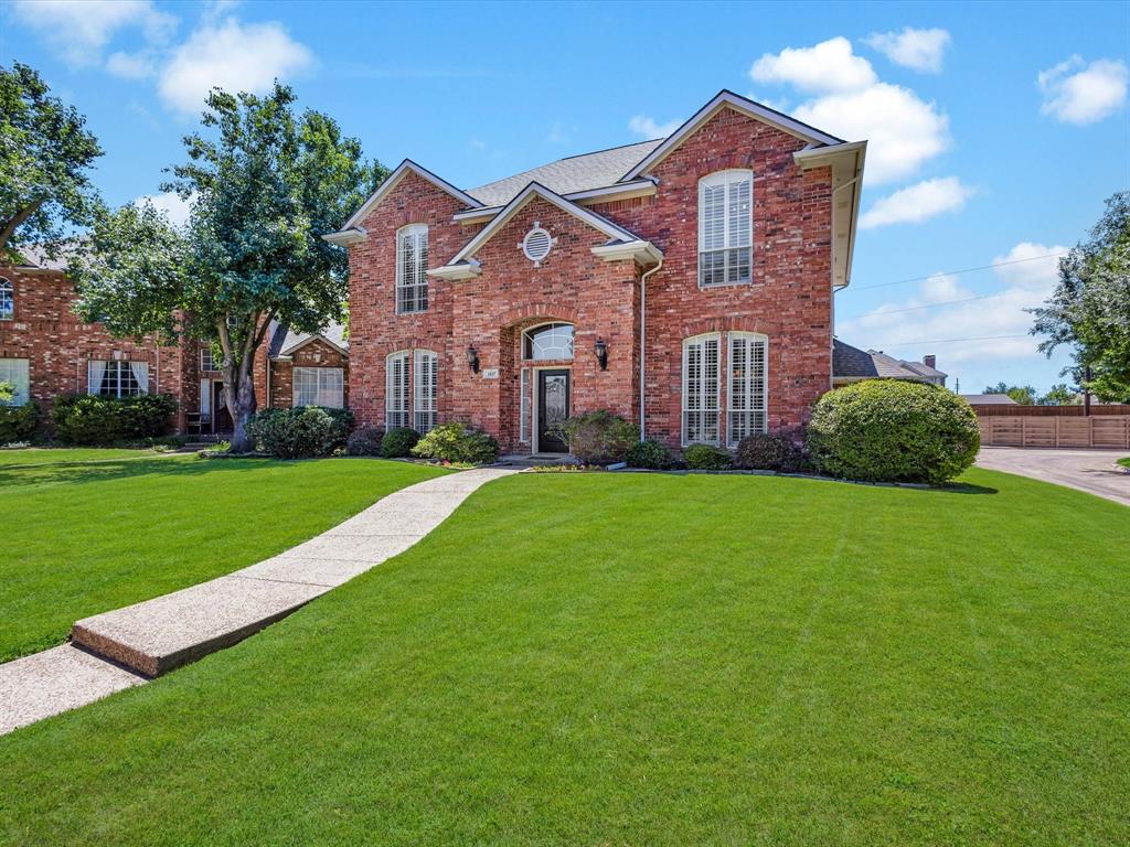 1457 Susan Lane