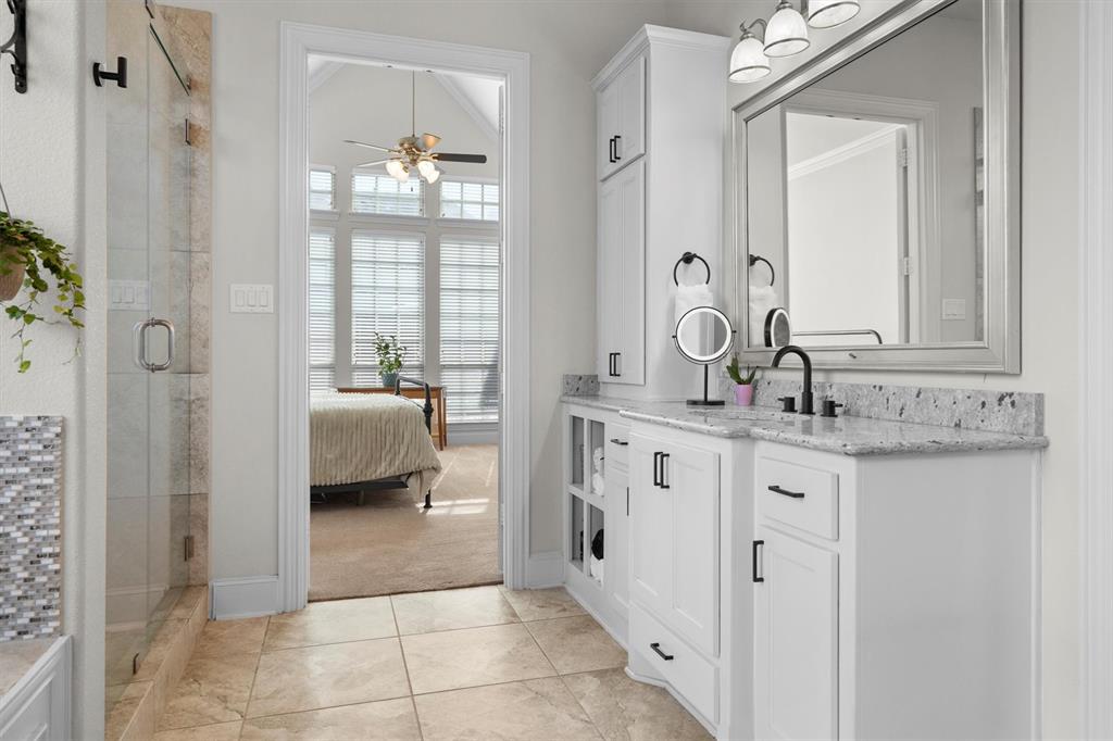 Lakeside Ph Three - Residential