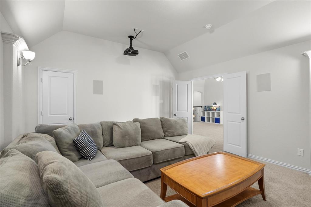 Lakeside Ph Three - Residential