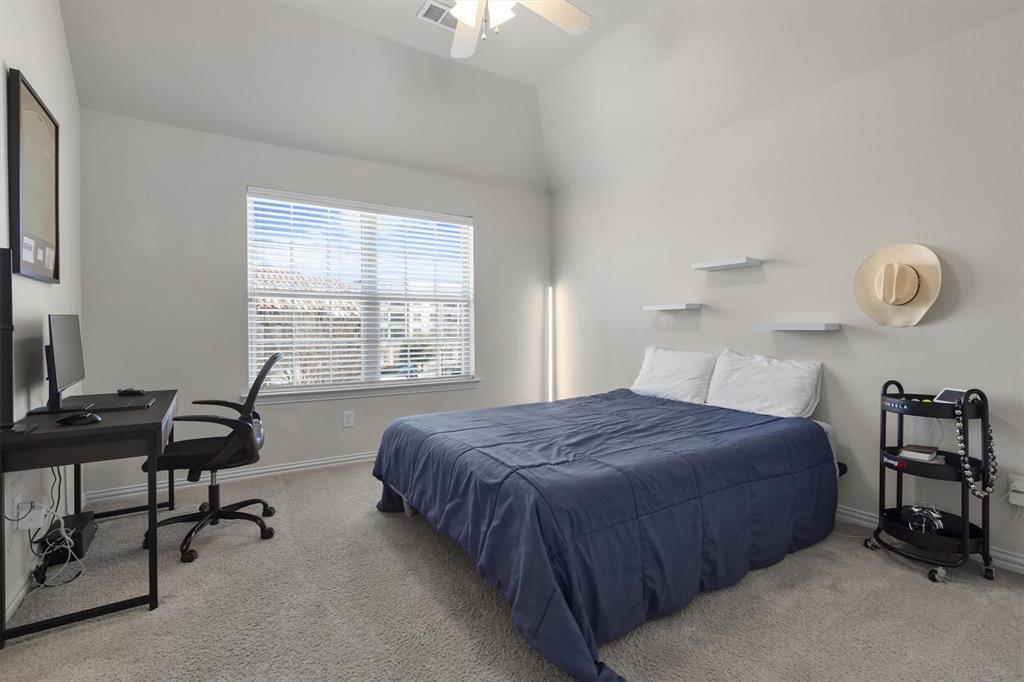 Lakeside Ph Three - Residential