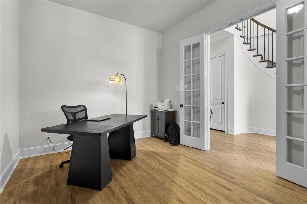 Lakeside Ph Three - Residential