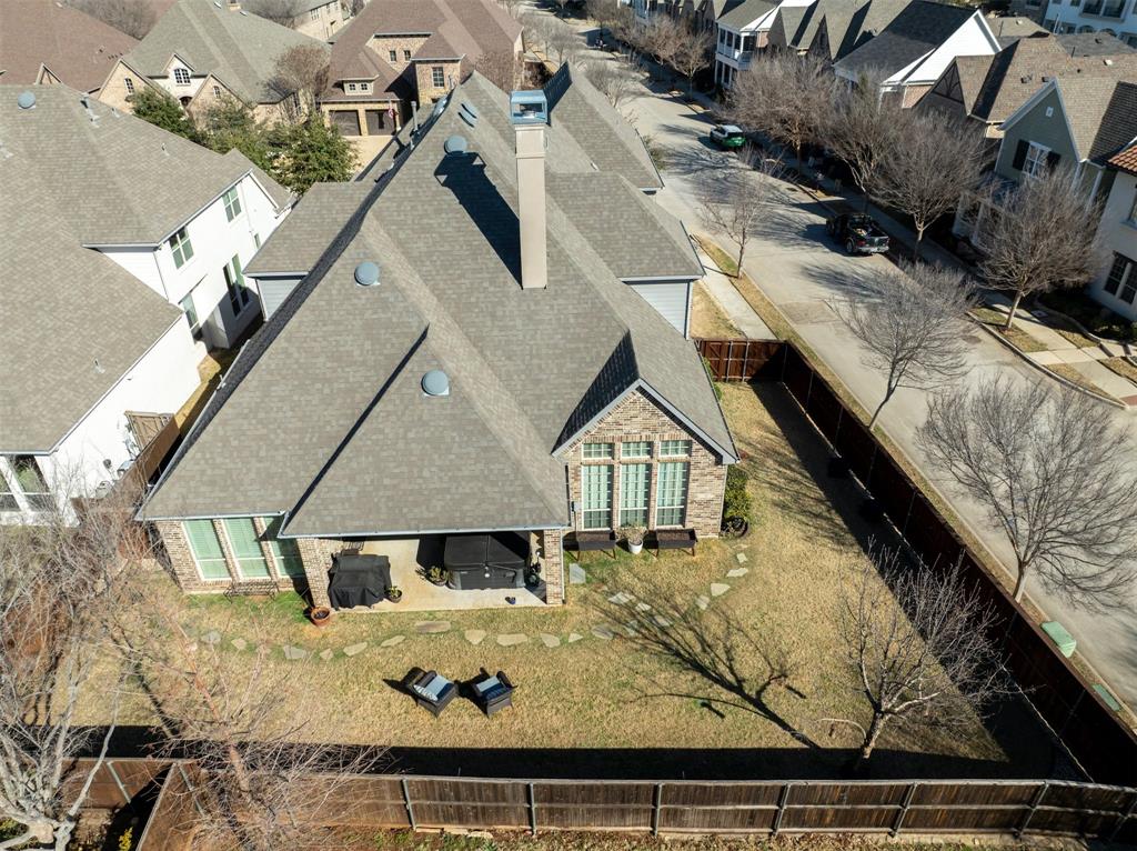 Lakeside Ph Three - Residential