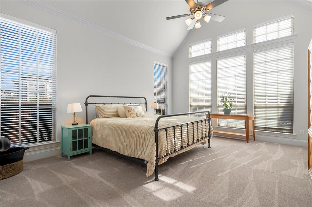 Lakeside Ph Three - Residential