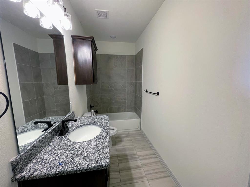 Homestead At Ownsby Farms Ph 2, The - Residential Lease