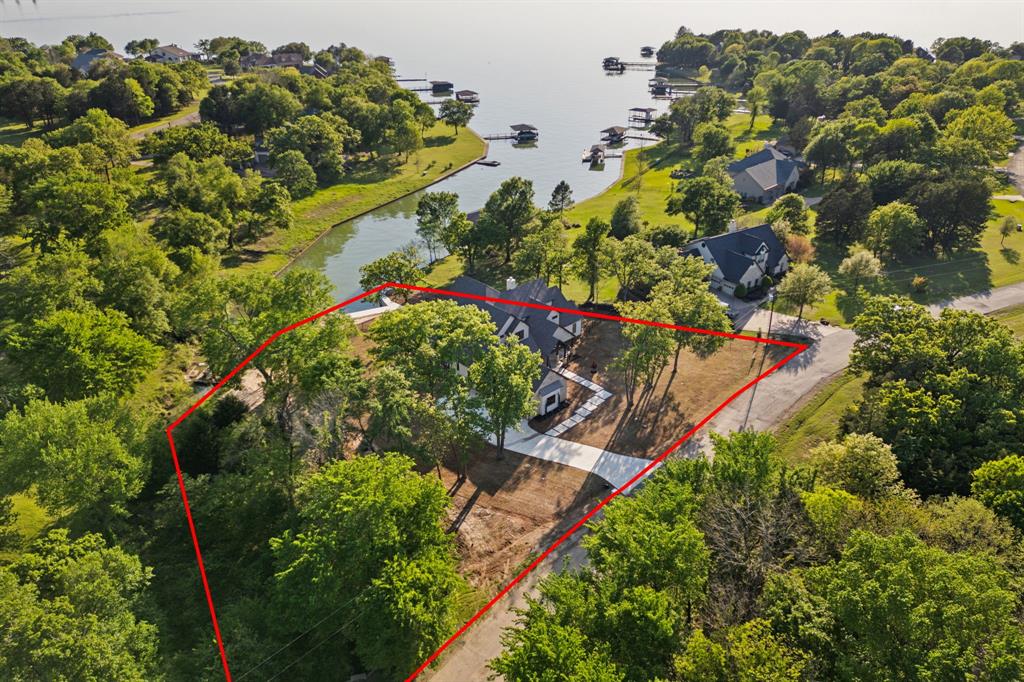 123 Sweetwater Trail