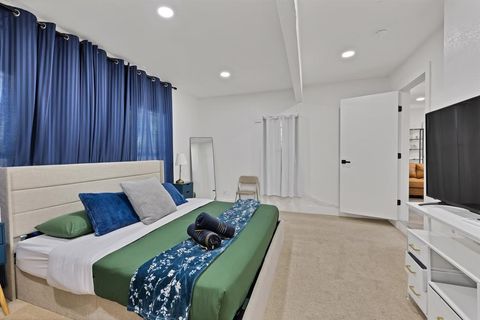 Tiny photo for 429 Melrose Drive, Richardson, TX 75080 (MLS # 21208137)