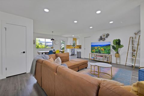 Tiny photo for 429 Melrose Drive, Richardson, TX 75080 (MLS # 21208137)