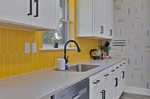 Tiny photo for 429 Melrose Drive, Richardson, TX 75080 (MLS # 21208137)