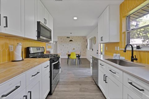 Tiny photo for 429 Melrose Drive, Richardson, TX 75080 (MLS # 21208137)