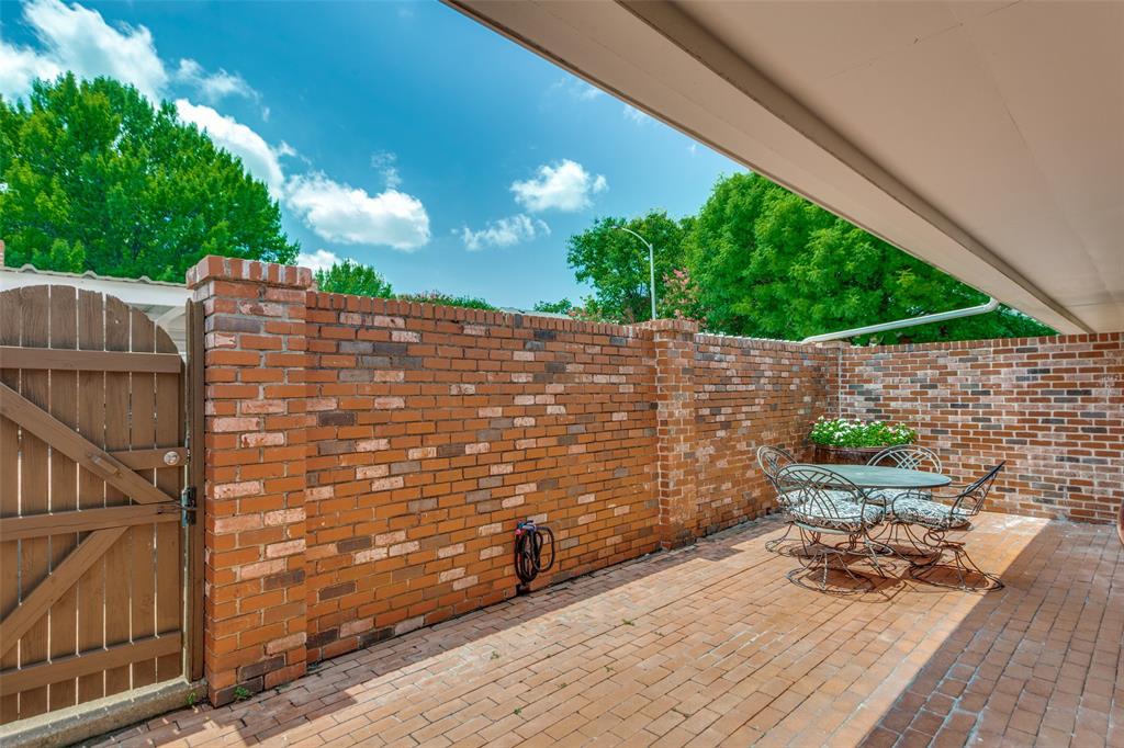 Indian Crk #2 Condo - Residential