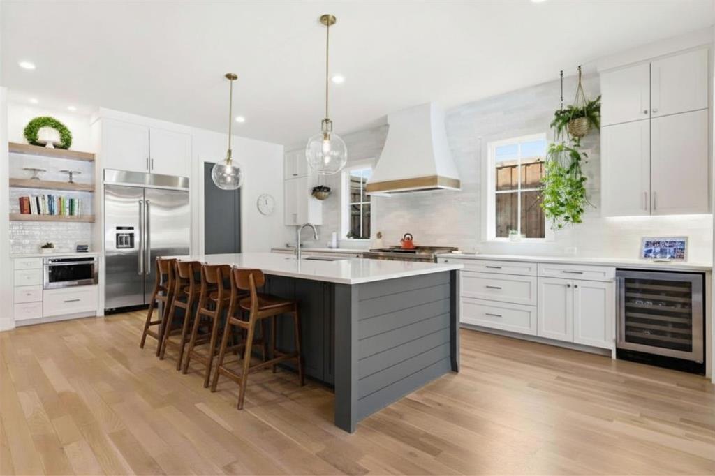 6839 Coronado Avenue