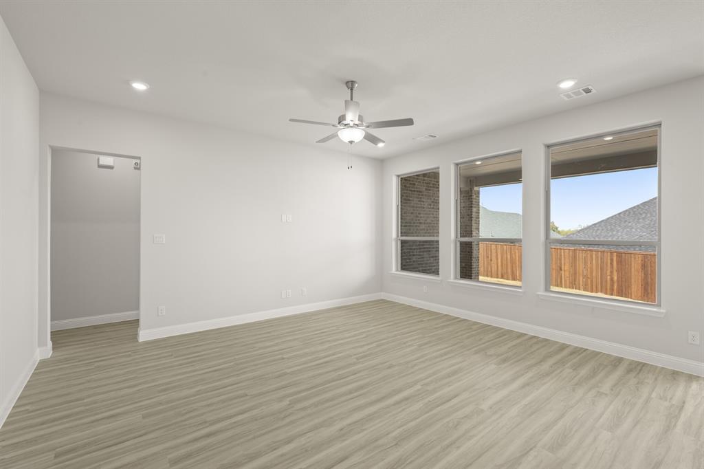 725 Carriage Hill Road