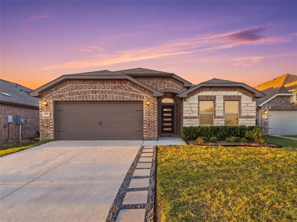 635 Frio Lane