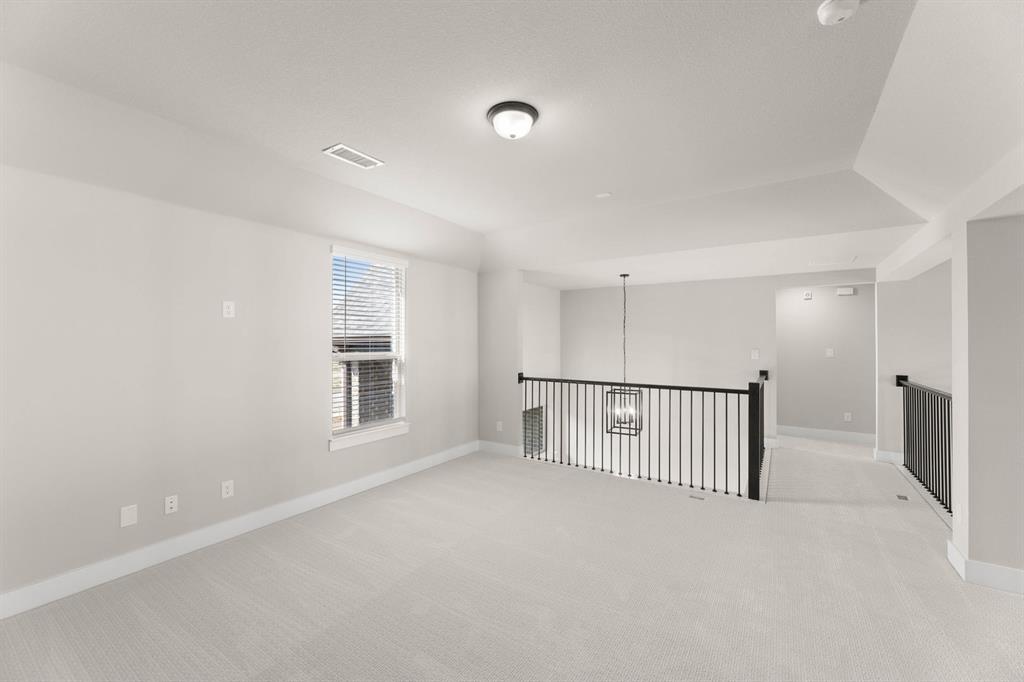 Broadmoor Estates - Residential