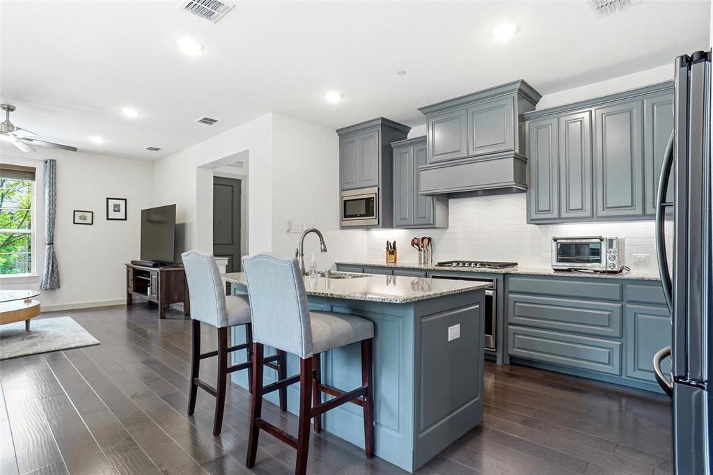 520 Ballustrade Drive
