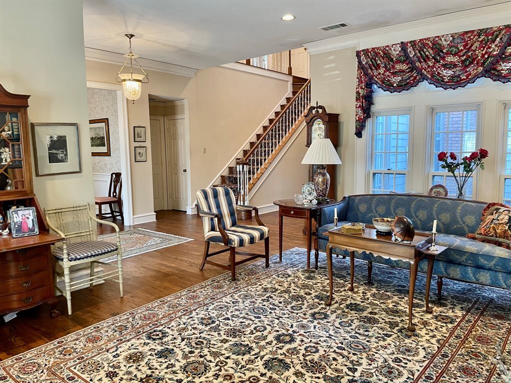 Mount Vernon 03 - Residential