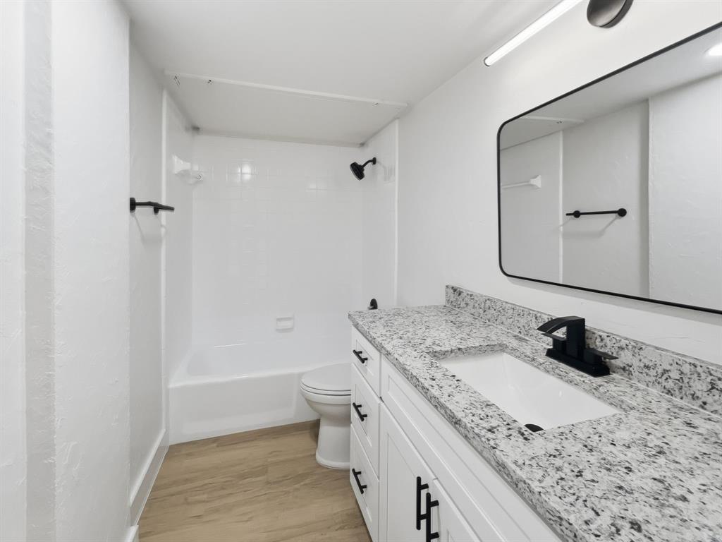 Thicket Condos - Residential Lease