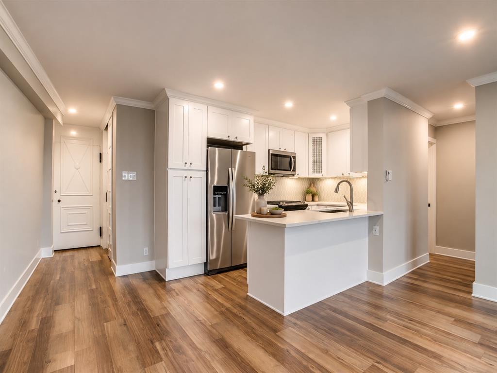 3883 Turtle Creek Boulevard 403