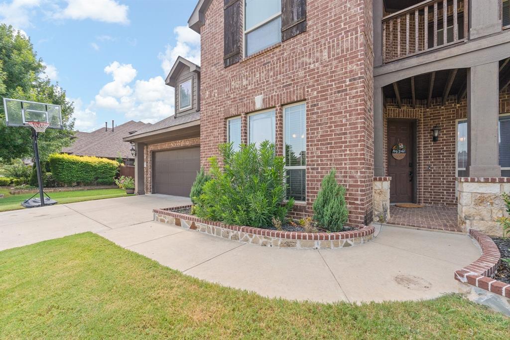 1112 Cardinal Ridge Road