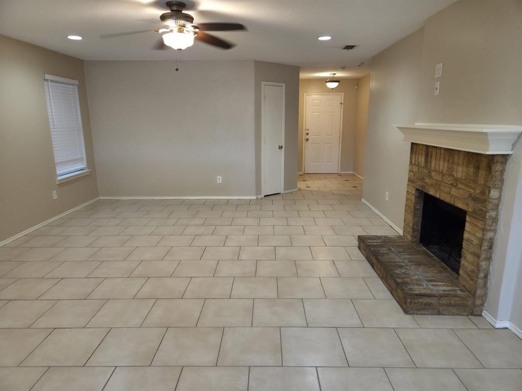 8704 Hunters Creek Drive