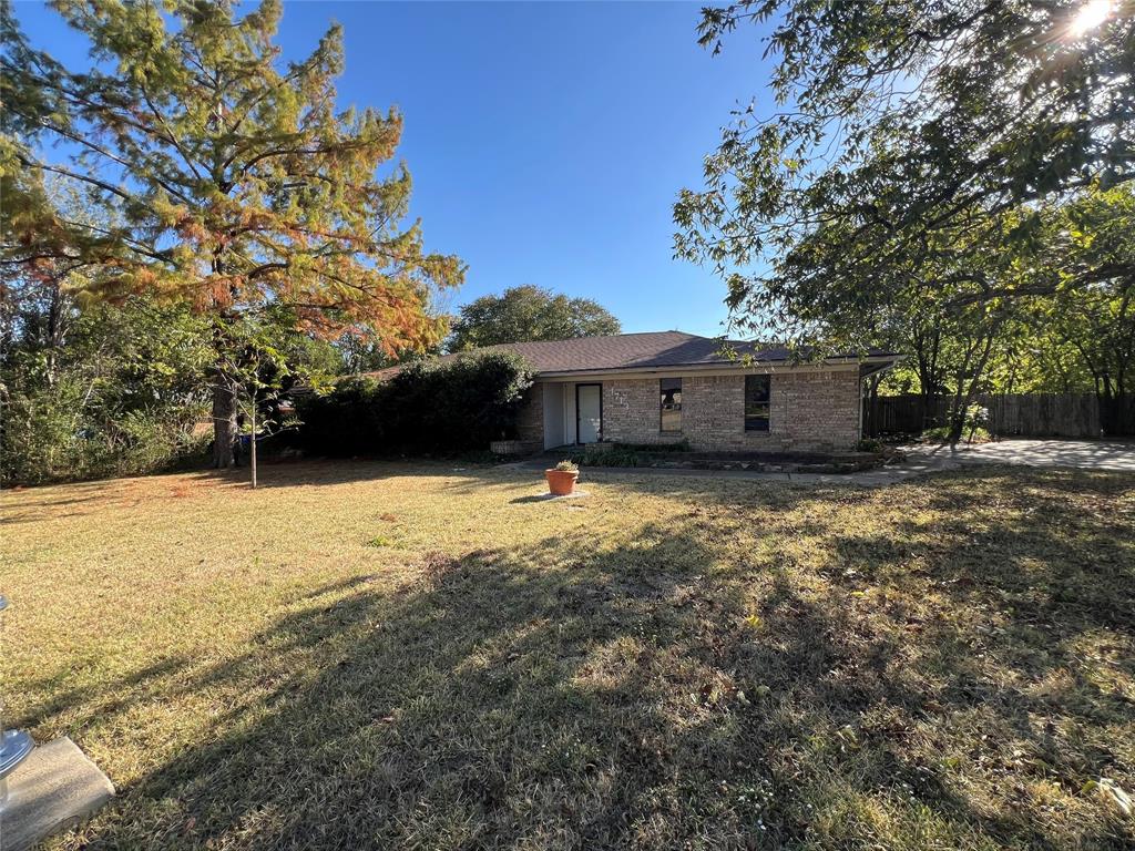 1713 Woodhaven Drive