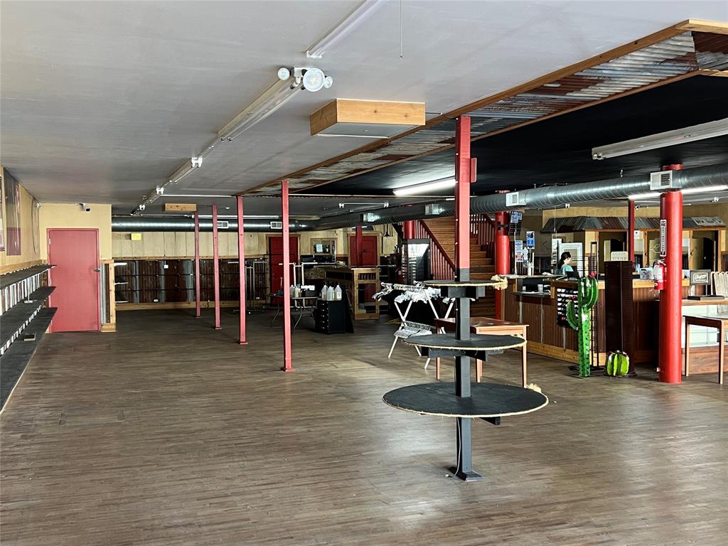 110 E Chambers Street 112