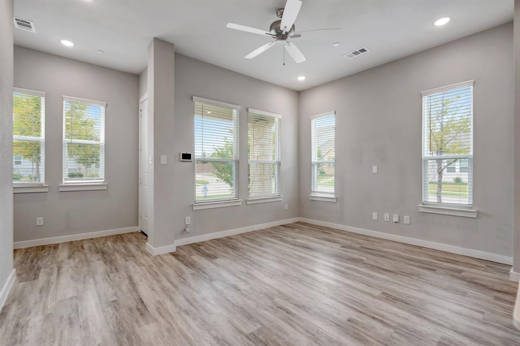 Residences At Jeans Creek, The - Residential