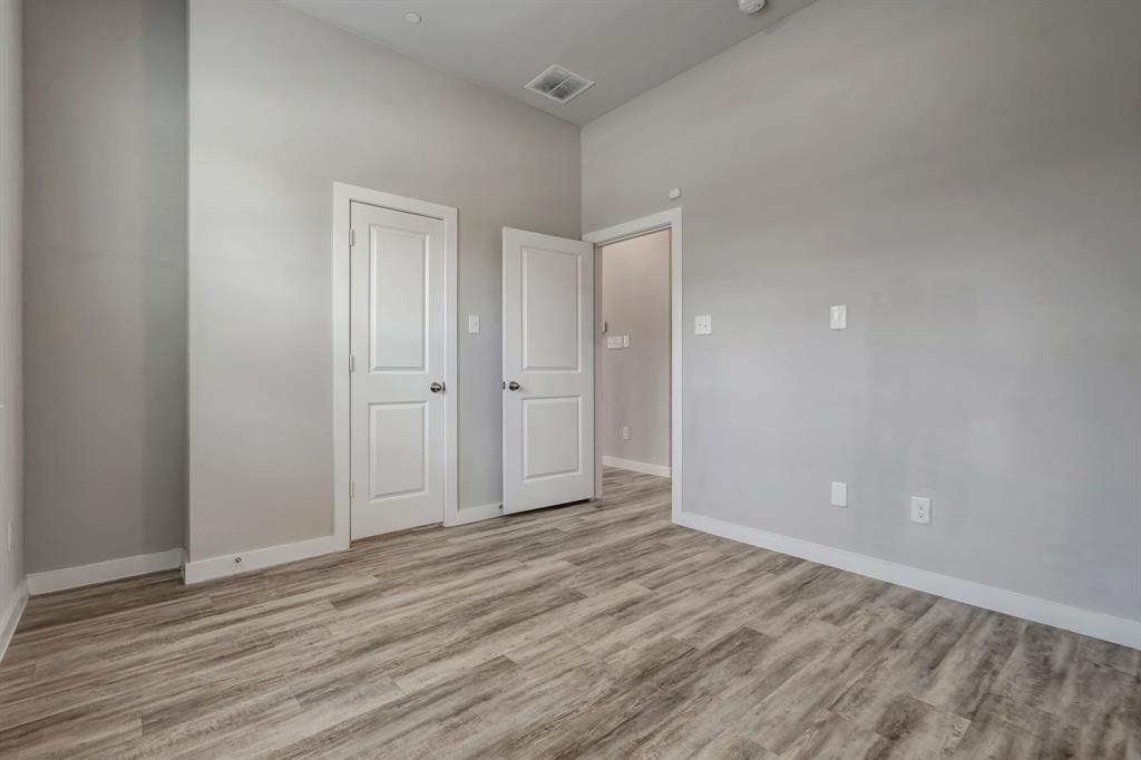 Residences At Jeans Creek, The - Residential