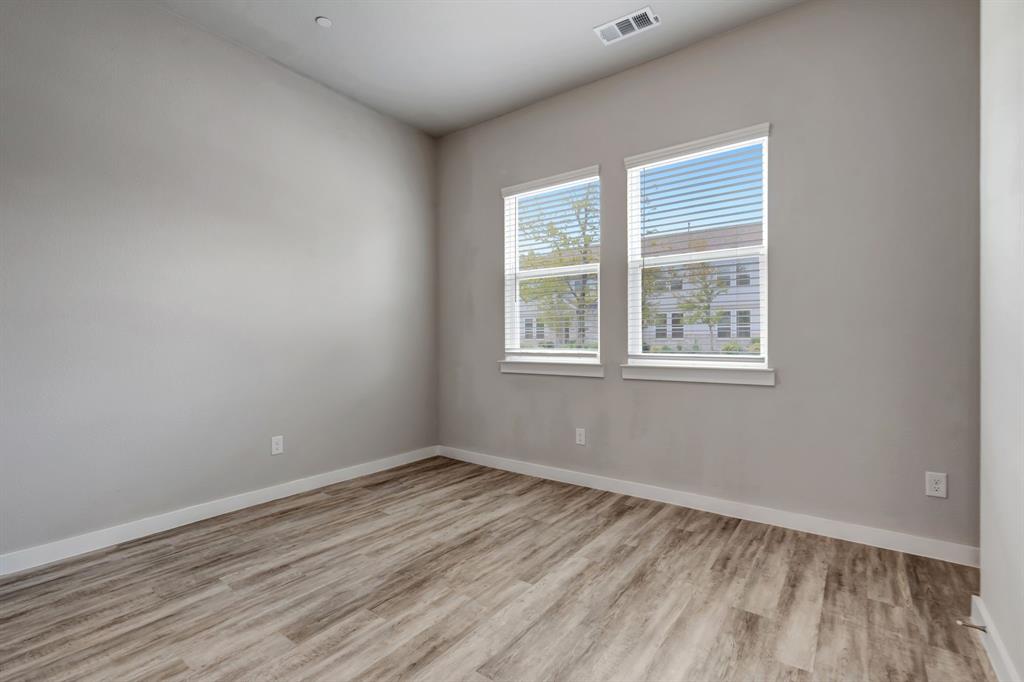 Residences At Jeans Creek, The - Residential