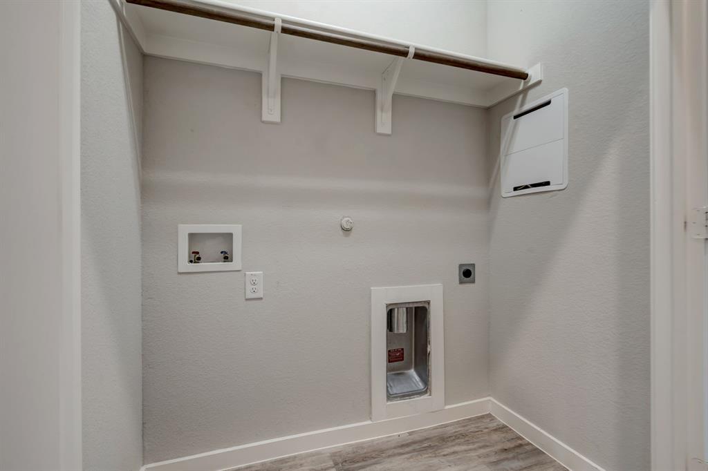 Residences At Jeans Creek, The - Residential