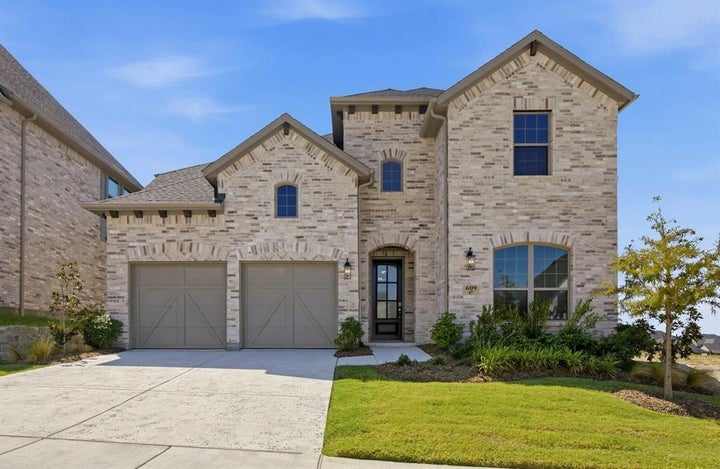 Photo 1 of 38 — 609 Dublin Drive, Celina, TX 75009