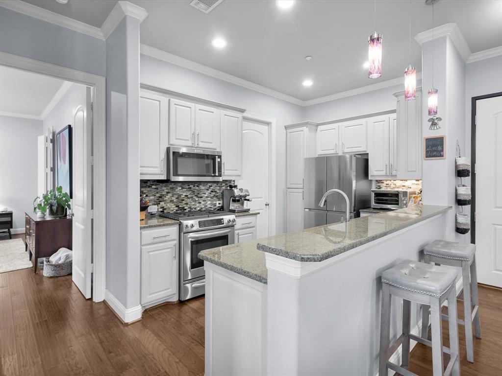 4343 MCKINNEY PLACE ADD CONDOS - Residential