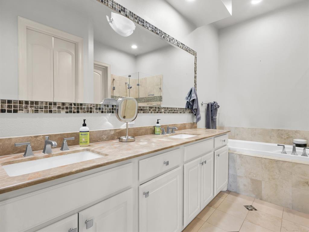 4343 MCKINNEY PLACE ADD CONDOS - Residential